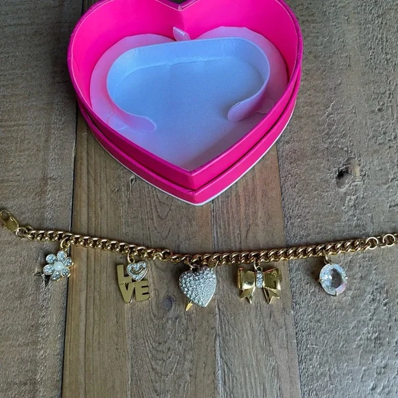Juicy Couture Love Gold Bracelet with Crystal Charms - Picture 2 of 6